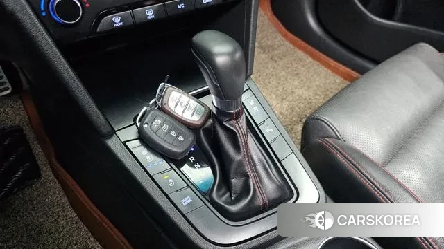 Hyundai Avante AD id 3526285 из Кореи 19