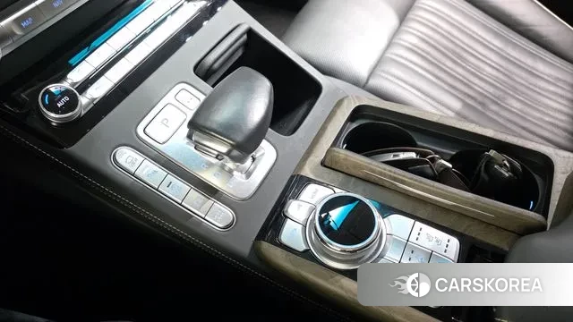 Genesis G90 id 3444764 из Кореи 19