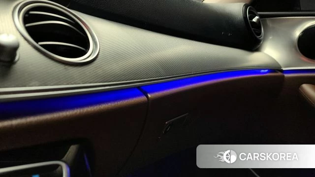 Mercedes-Benz E-Class W213 id 3795887 из Кореи 19