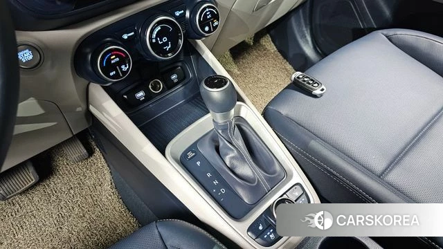 Hyundai Venue id 3914678 из Кореи 19