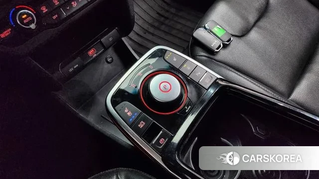 Kia Niro Plus id 3740481 из Кореи 19