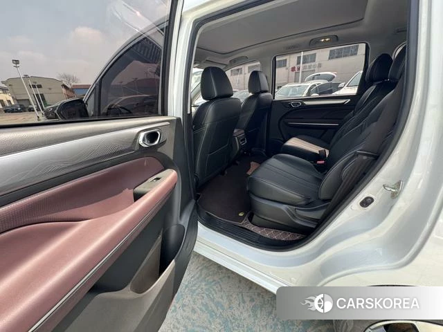 GAC Trumpchi Trumpchi M6 id 4240469 из Китая 18