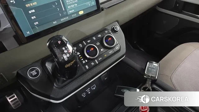 Land Rover Defender (L663) id 3028398 из Кореи 19