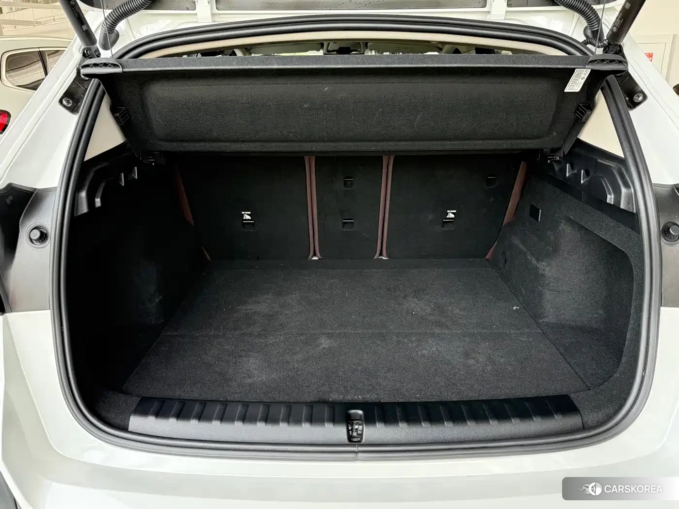 BMW iX1 id 4570290 из Китая 11