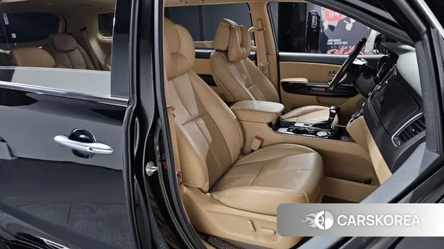 Kia The New Carnival id 3574188 из Кореи 19