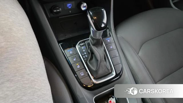 Hyundai The New Ionic Hybrid id 4595779 из Кореи 18