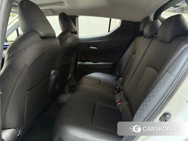Toyota C-HR id 4255769 из Китая 24
