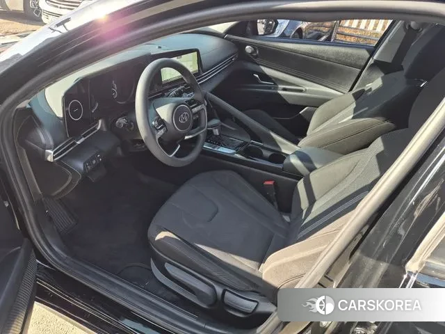 Hyundai Avante Hybrid (CN7) id 3451499 из Кореи 17