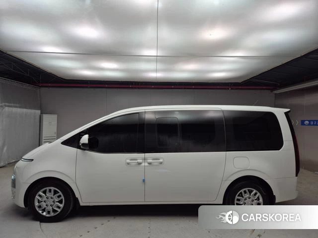 Hyundai Staria id 4309573 из Кореи 19