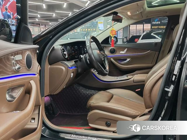 Mercedes-Benz E-class id 4265185 из Китая 10