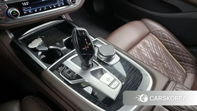 BMW 7 Series (G11) id 3417398 из Кореи 19