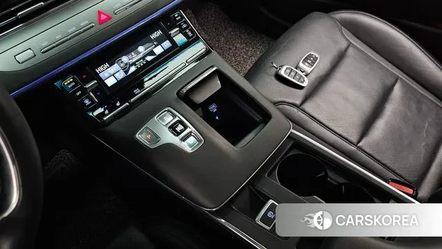 Hyundai The New Grandeur IG Hybrid id 3712944 из Кореи 19