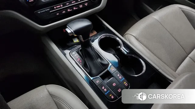 Kia The New Carnival id 3403146 из Кореи 19