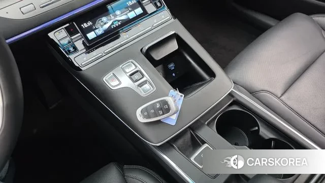 Hyundai The New Grandeur IG id 3053558 из Кореи 19