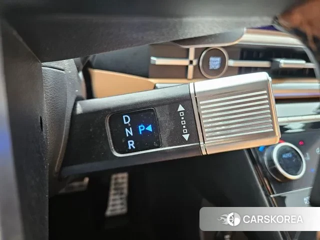 Hyundai Santa Fe (MX5) id 3212441 из Кореи 19