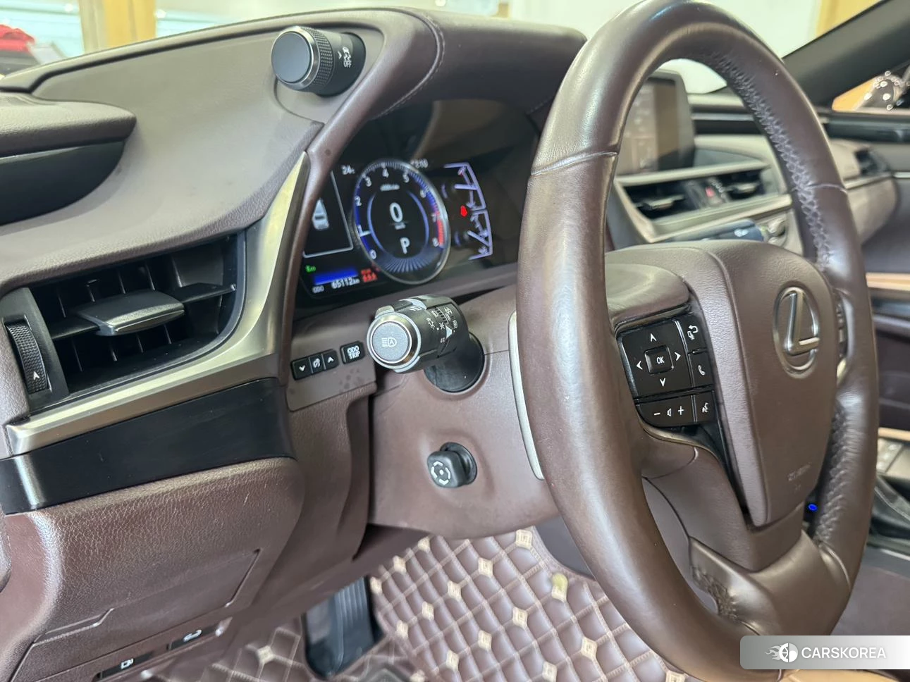 Lexus ES id 4499081 из Китая 25