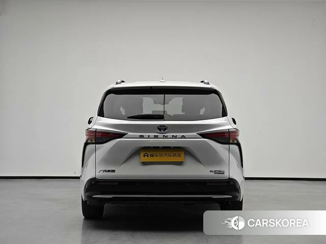 Toyota Saina id 4278225 из Китая 19