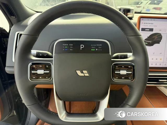 Ideal car Ideal L8 id 4182522 из Китая 25