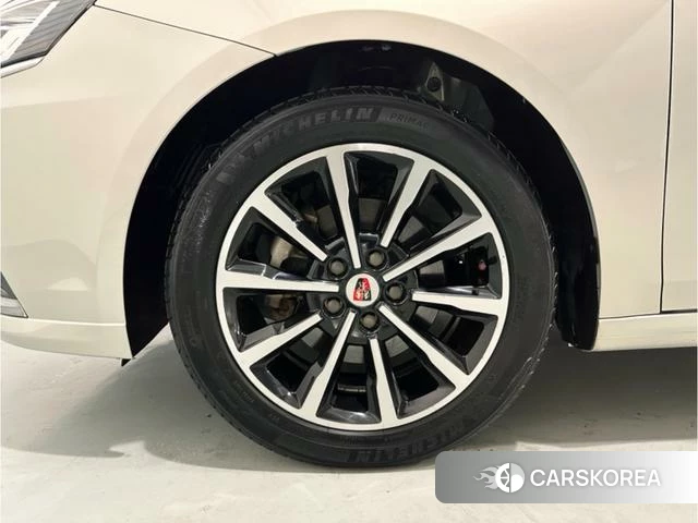Roewe ei6 id 4235971 из Китая 16