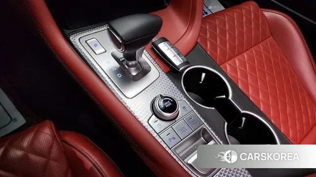 Genesis The New G70 id 3625868 из Кореи 19