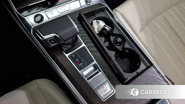 Audi A6 (C8) id 3036507 из Кореи 19