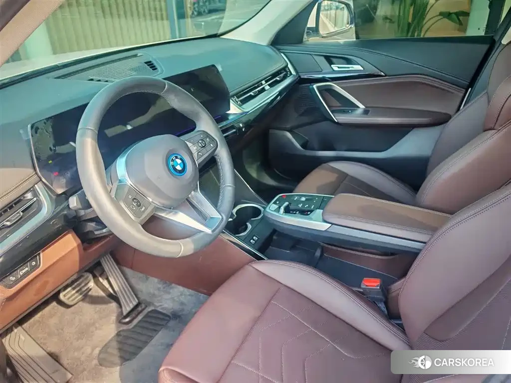 BMW iX1 id 4538795 из Китая 14