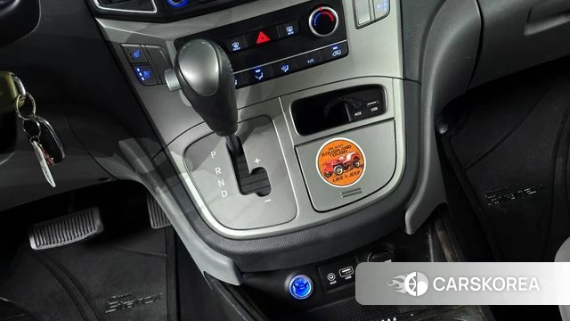 Hyundai The New Grand Starex id 3834258 из Кореи 19