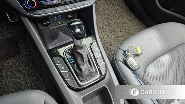 Hyundai Ionic Hybrid id 3357319 из Кореи 19