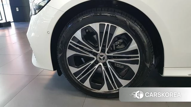 Mercedes-Benz E-Class W214 id 4853411 из Кореи 19