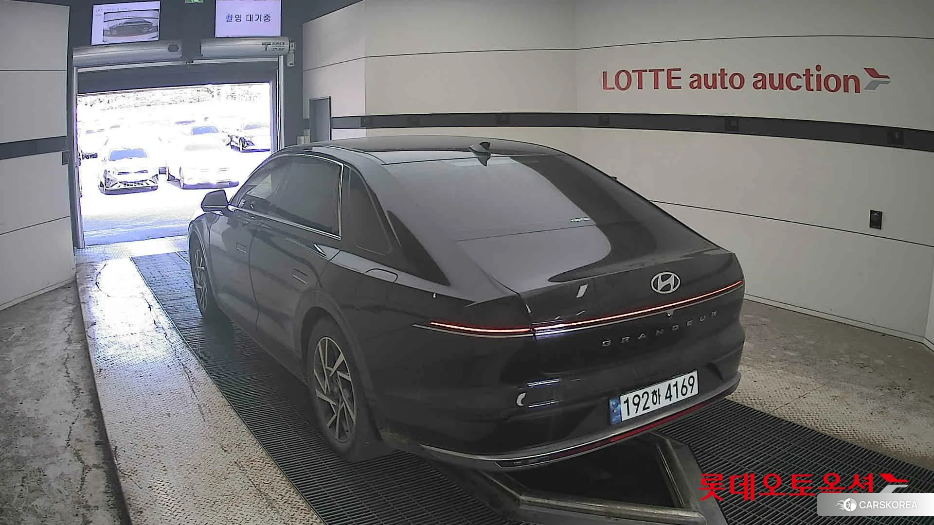 Hyundai Grandeur Hybrid id 4902542 из Кореи 35
