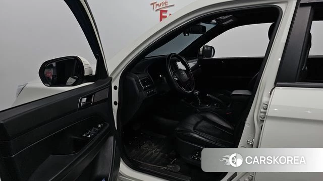 Ssangyong The New Rexton Sports Cannes id 4500451 из Кореи 33