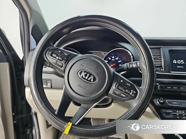 Kia The New Carnival id 4895541 из Кореи 17
