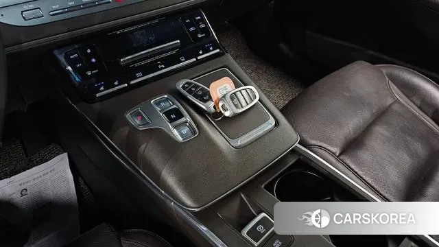 Hyundai The New Grandeur IG id 3324379 из Кореи 19