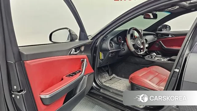 Kia Stinger id 3505542 из Кореи 18