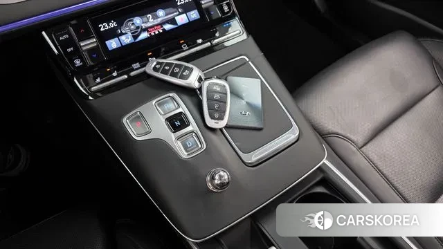 Hyundai The New Grandeur IG id 3412339 из Кореи 19