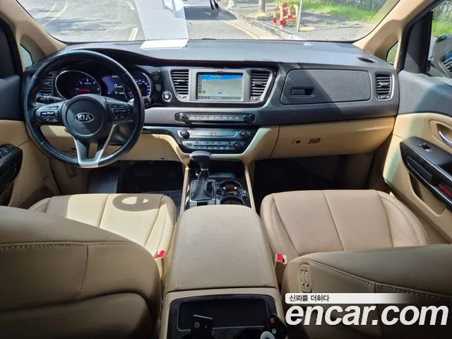 Kia The New Carnival id 2886766 из Кореи 19