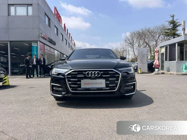 Audi A6L id 3968671 из Китая 9