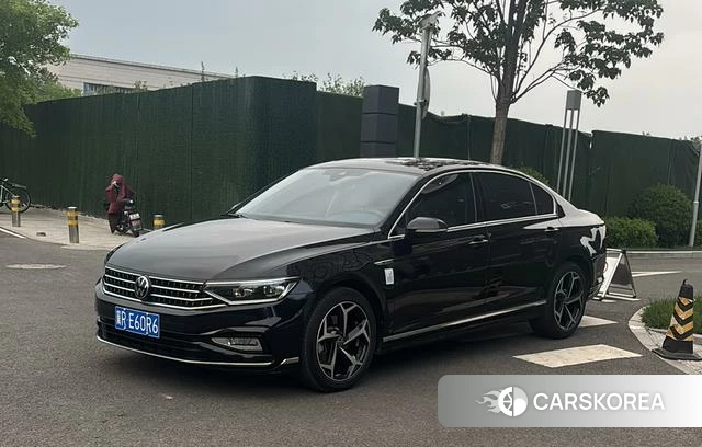 Volkswagen Magotan id 4272815 из Китая 14