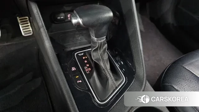 Kia Niro id 3772945 из Кореи 19