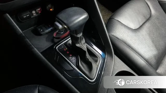 Kia Niro id 3045554 из Кореи 19