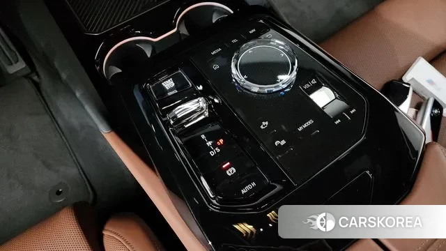 BMW 5 Series (G60) id 3393887 из Кореи 19