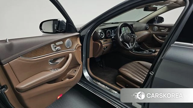 Mercedes-Benz E-Class W213 id 4477340 из Кореи 33