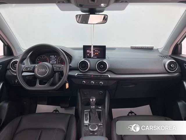 Audi Q2L id 4335266 из Китая 24