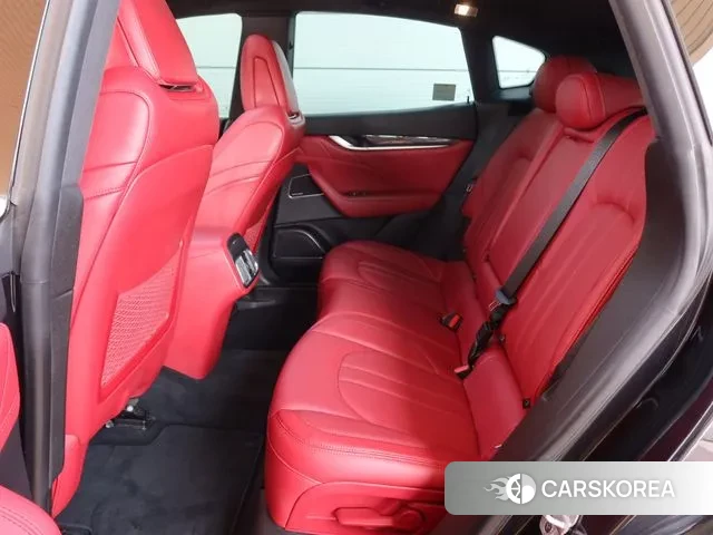 Maserati Levante id 3008463 из Кореи 19