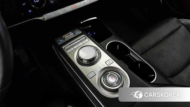 Genesis GV70 id 4196128 из Кореи 31