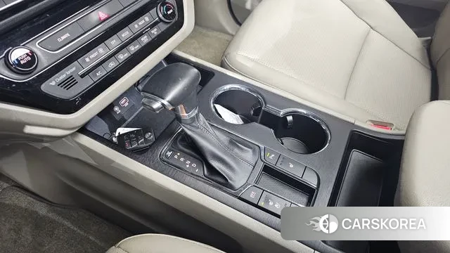 Kia The New Carnival id 3460051 из Кореи 19