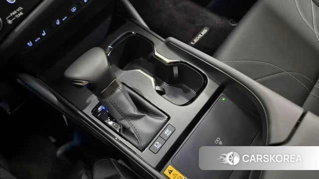 Lexus ES300h 7th generation id 4480041 из Кореи 19