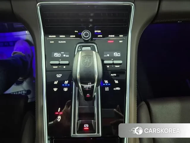 Porsche Panamera (971) id 3011905 из Кореи 19