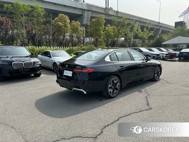 BMW 5 series id 3927016 из Китая 13