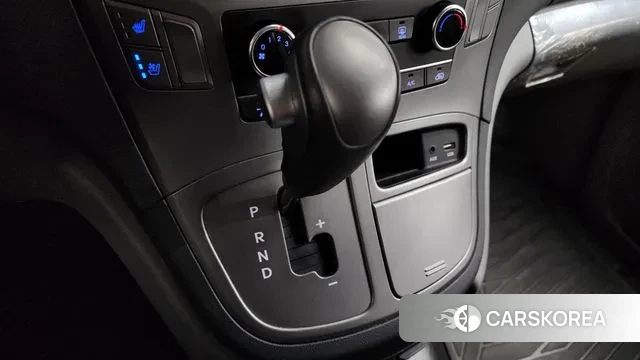 Hyundai The New Grand Starex id 3489129 из Кореи 19